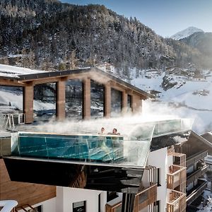 Das Central – Alpine . Luxury . Life